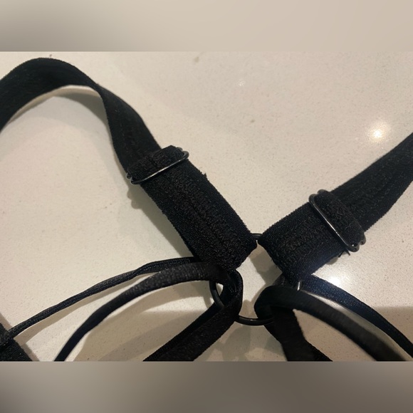 FREE W/purchase Puma Sports Top new cell phone running case - Picture 3 of 8